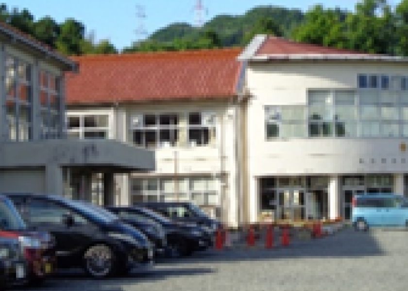 吉美小学校